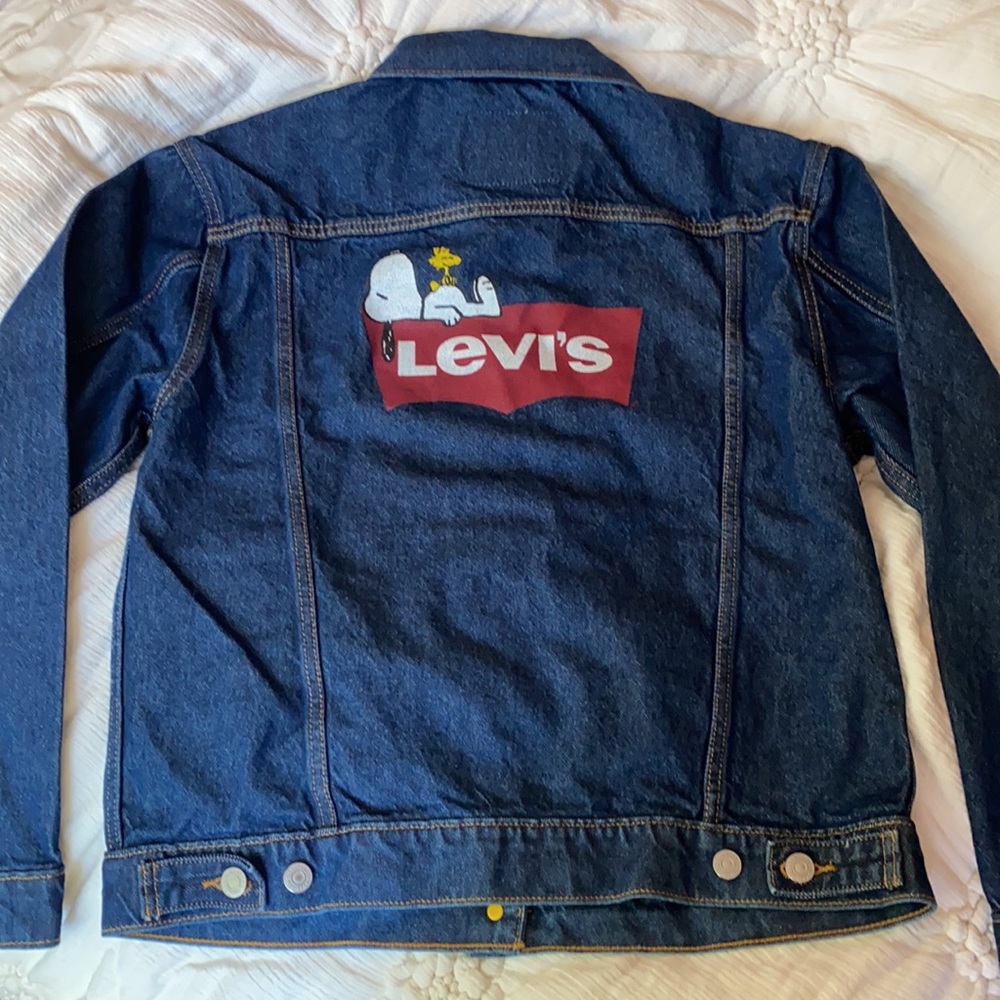 New Levi's x Peanuts denim trucker jacket - Picture 12 of 12